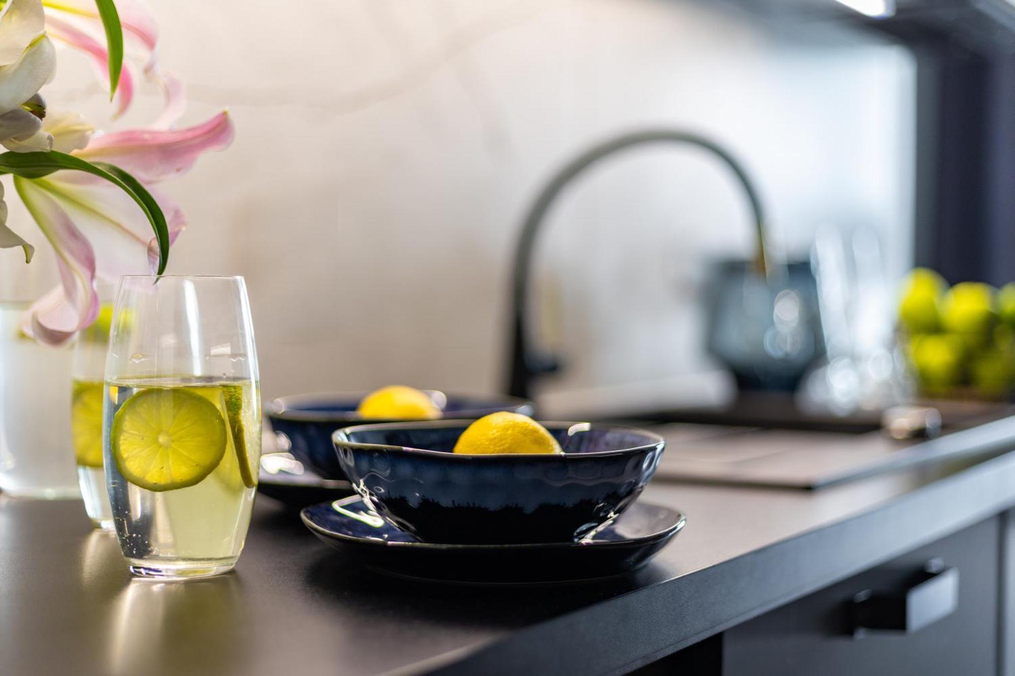 Apartamenty We Wroclawiu - Jaworska エクステリア 写真